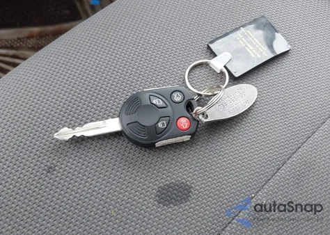 2009 Ford Escape Xlt z USA, uszkodzony, nr VIN 1FMCU03729KB26884